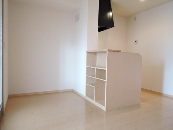 �y���ԁE���r���O�z�@