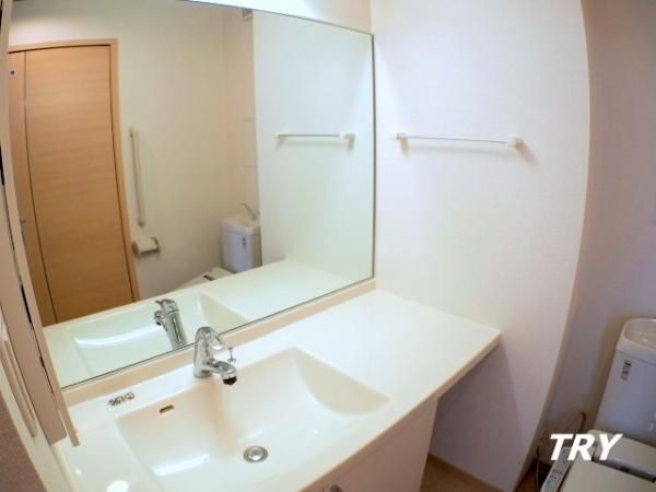 �y���ʏ��z�@