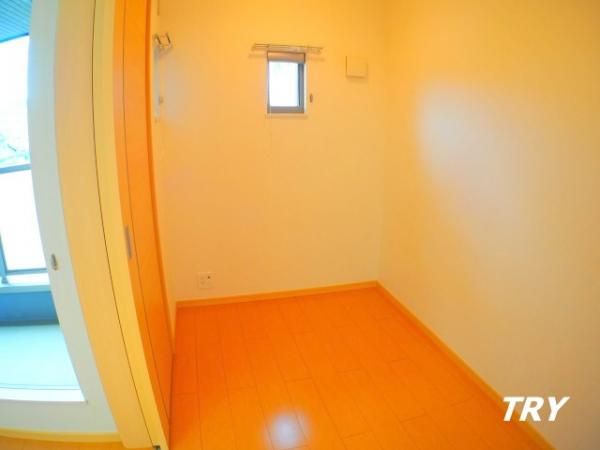 �y�Q���z�@