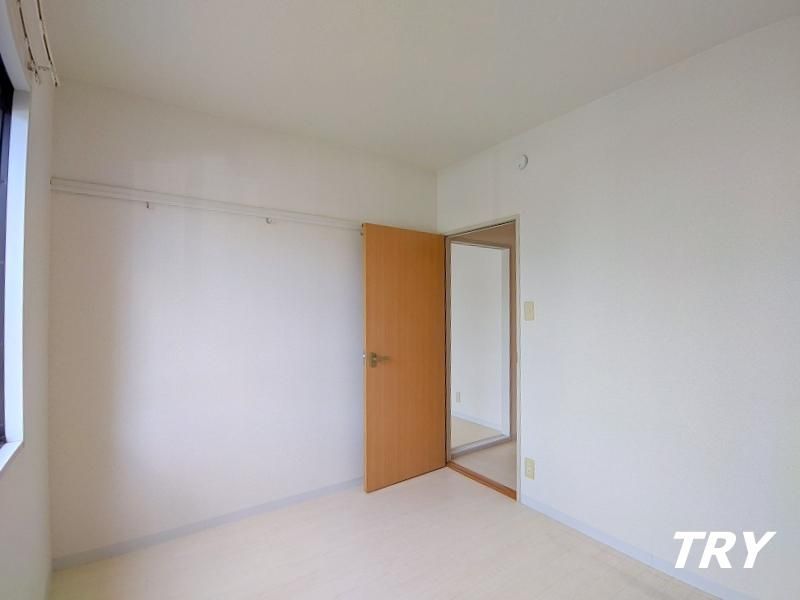 �y�Q���z�@