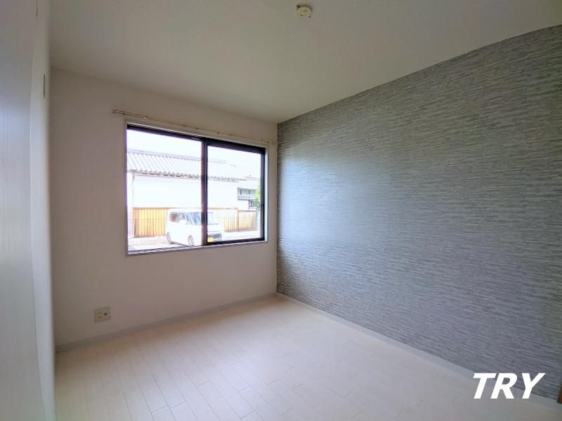 �y�Q���z�@