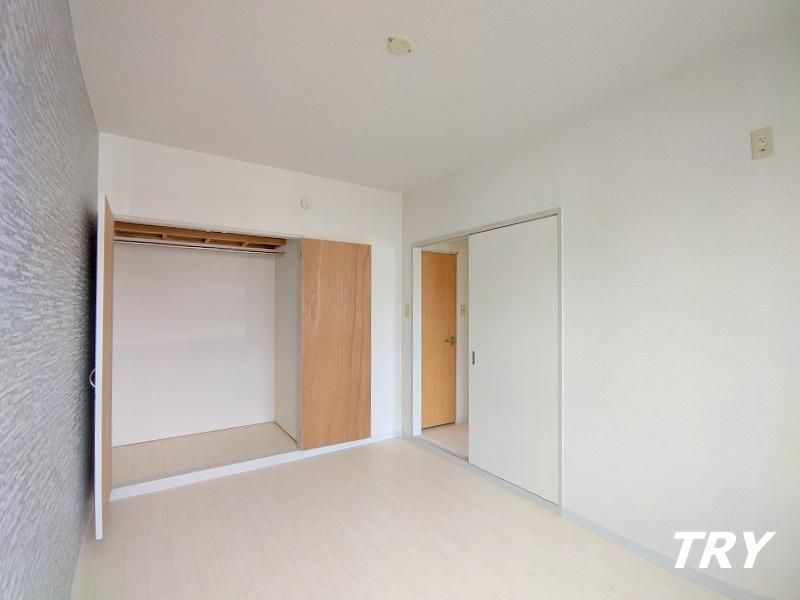 �y�Q���z�@