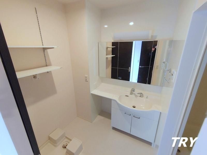 �y���ʏ��z�@