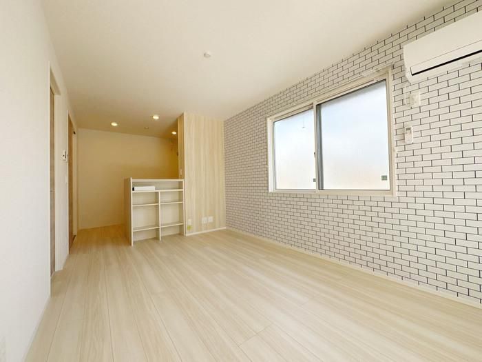 �y���ԁE���r���O�z�@