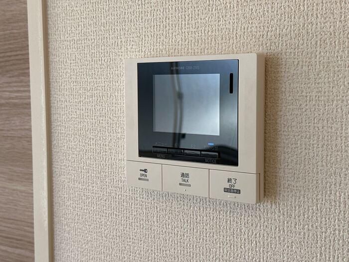 �y���̑��ݔ��z�@