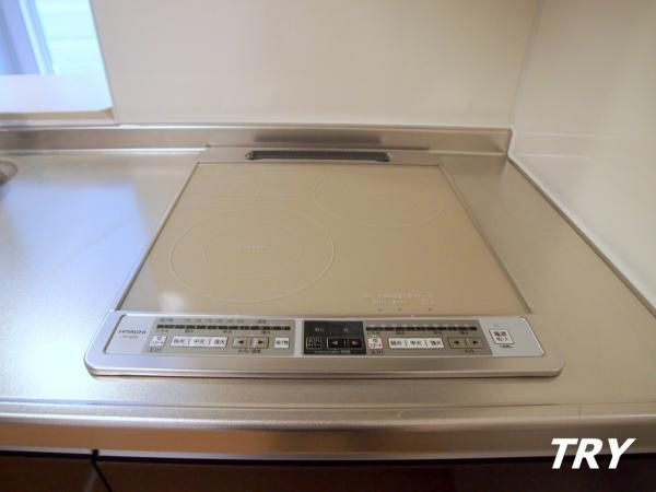 �y�L�b�`���z�@