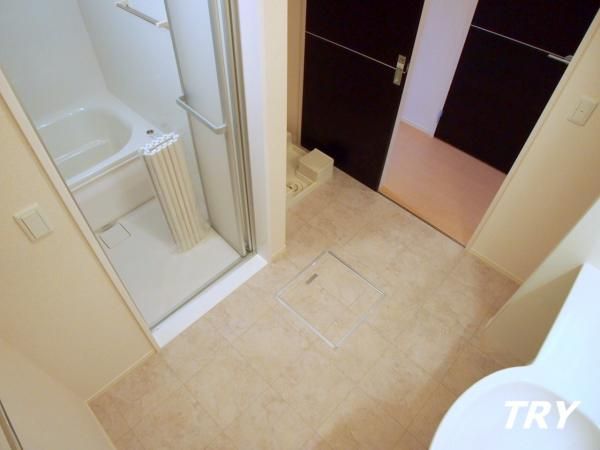 �y���ʏ��z�@