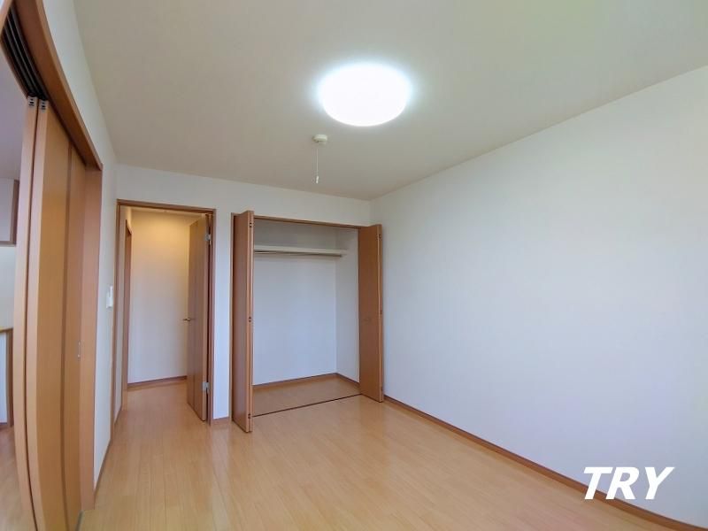 �y�Q���z�@