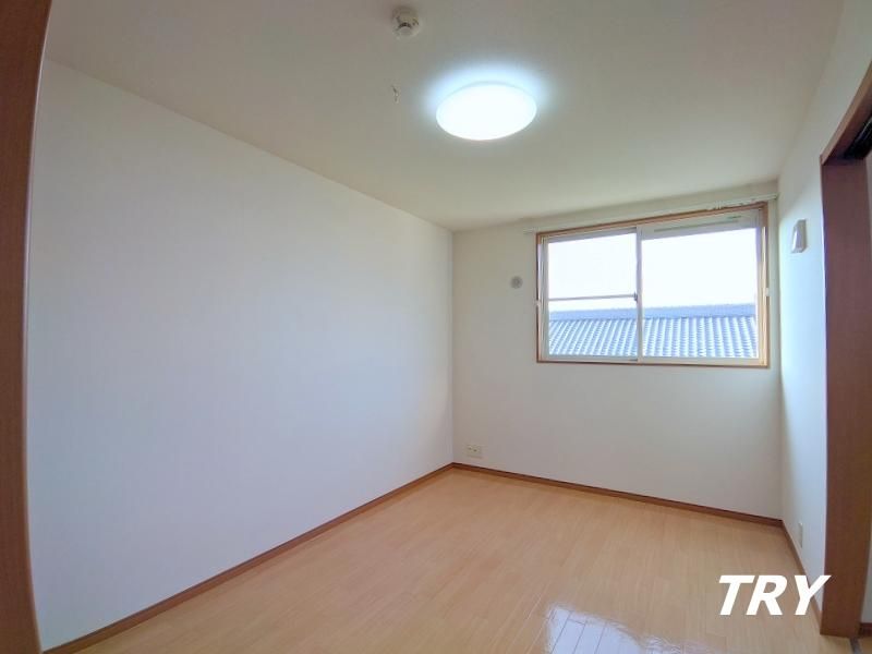 �y�Q���z�@