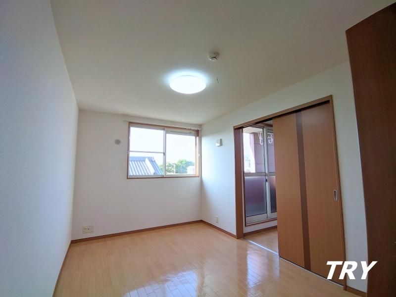 �y�Q���z�@