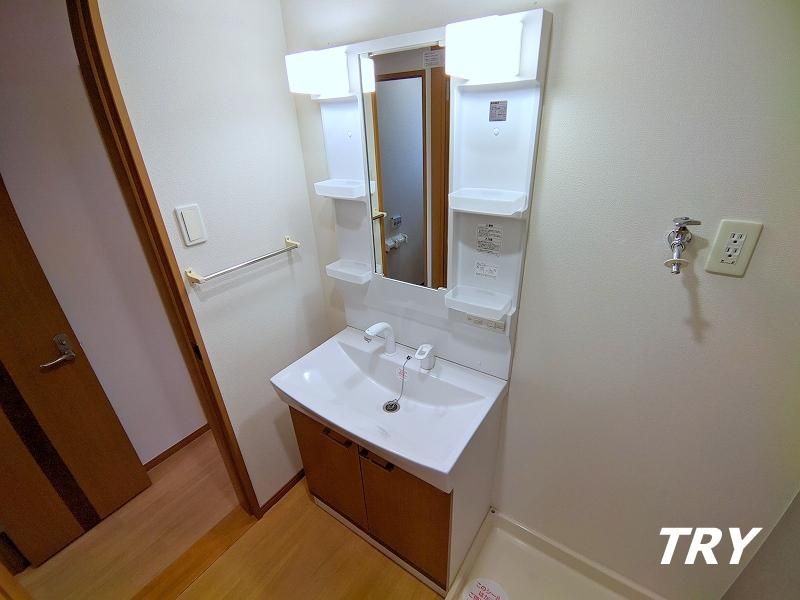 �y���ʏ��z�@