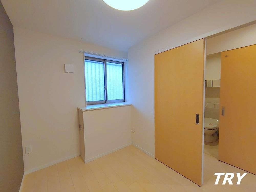 �y�Q���z�@