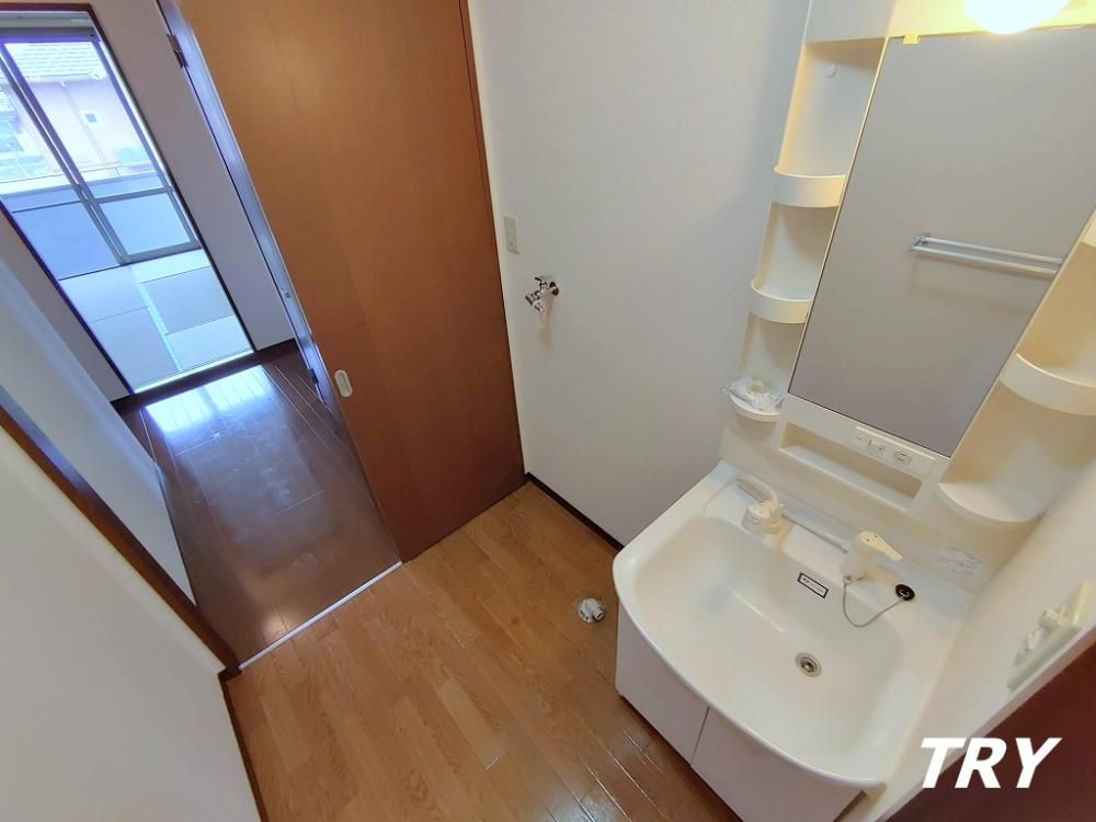 �y���ʏ��z�@