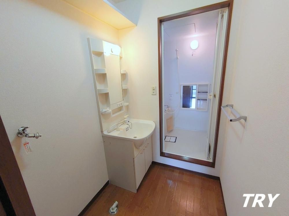 �y���ʏ��z�@