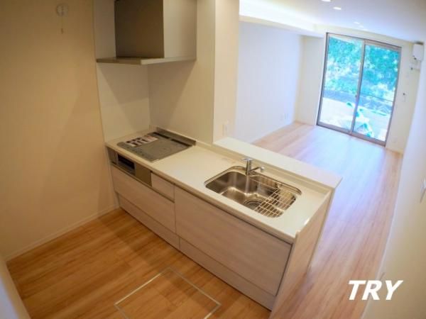 �y�L�b�`���z�@