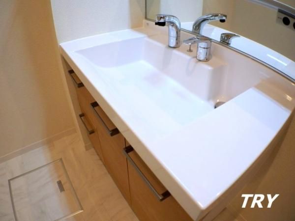 �y���ʏ��z�@