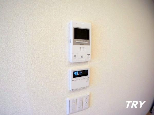 �y���̑��ݔ��z�@