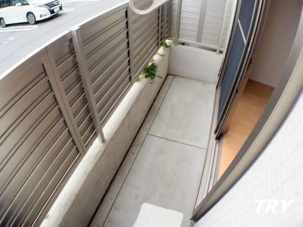 �y�o���R�j�[�z�@�e���X