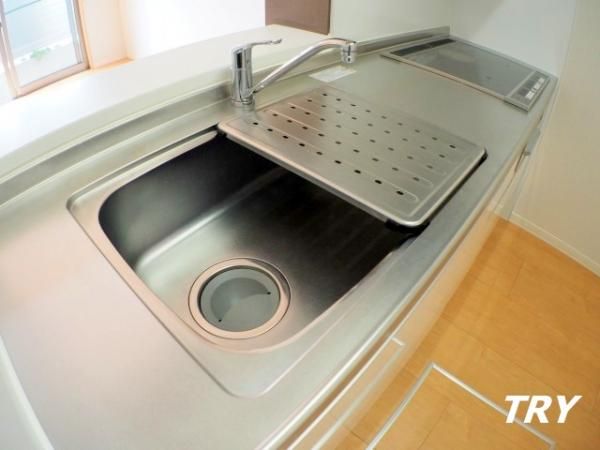 �y�L�b�`���z�@