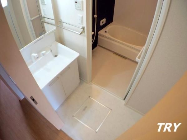 �y���ʏ��z�@