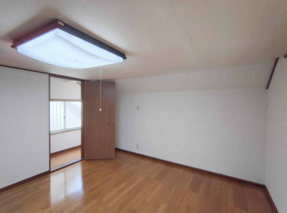 �R�K�m��7.5��