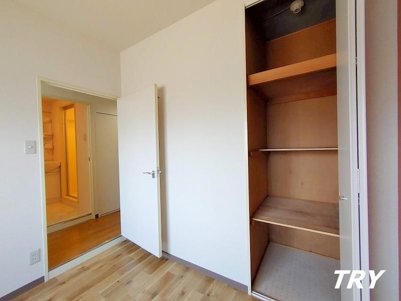 �y���[�z�@