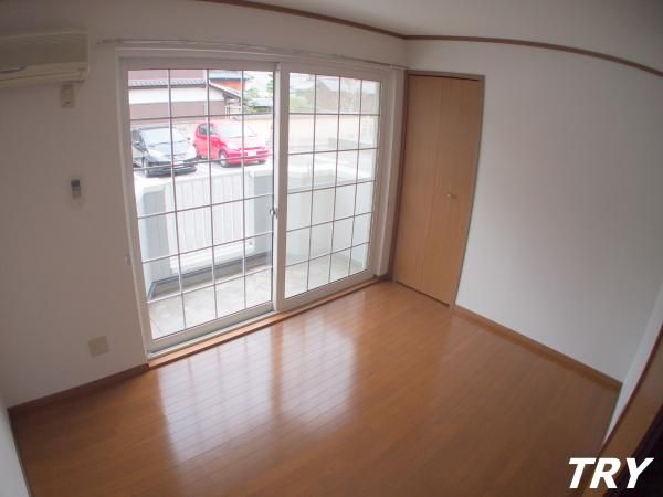 �y�Q���z�@