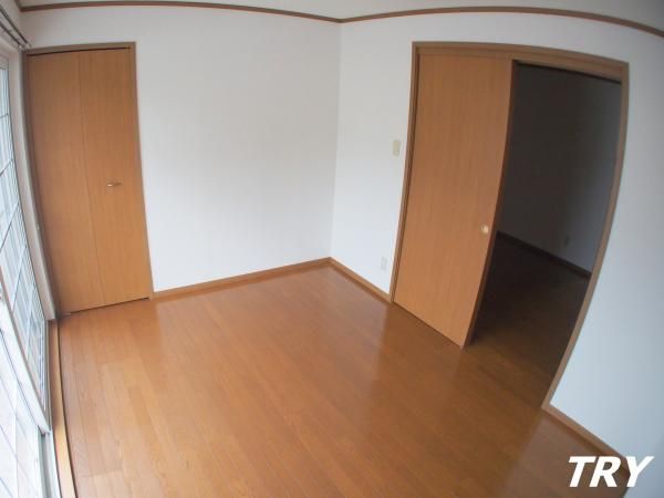 �y�Q���z�@