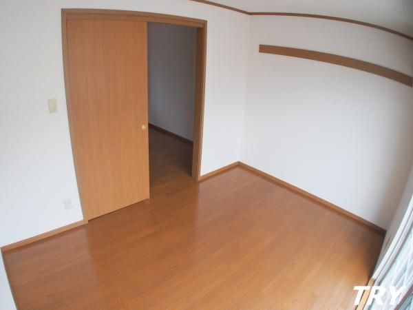 �y�Q���z�@