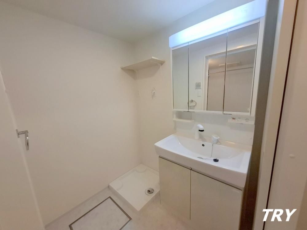 �y���ʏ��z�@