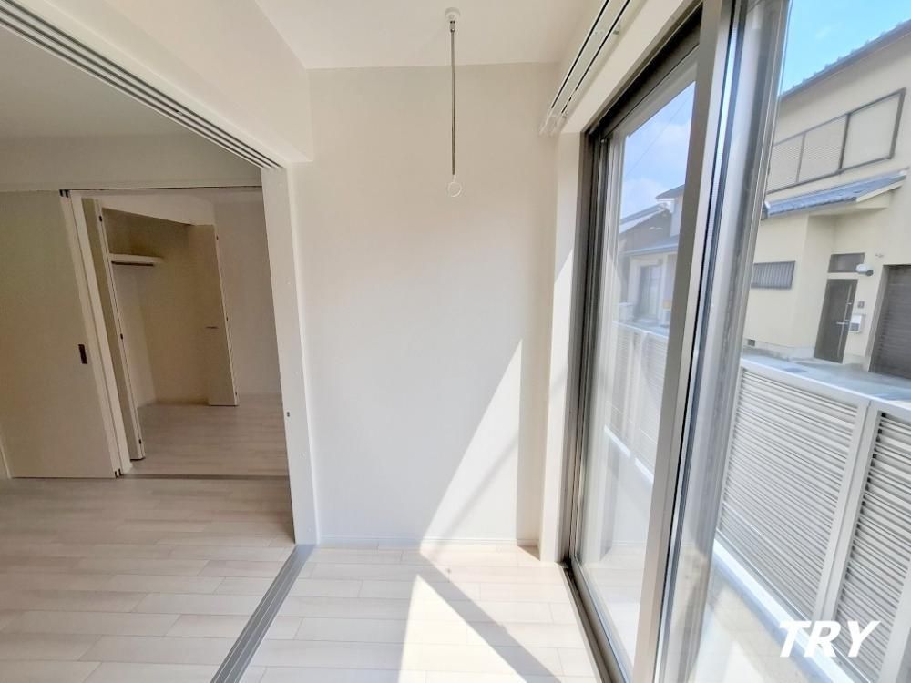 �y�o���R�j�[�z�@