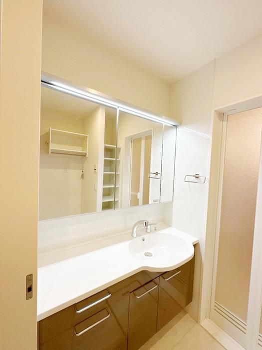 �y���ʏ��z�@