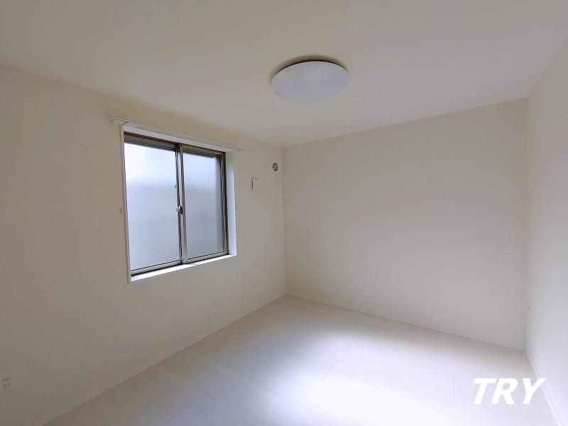 �y�Q���z�@