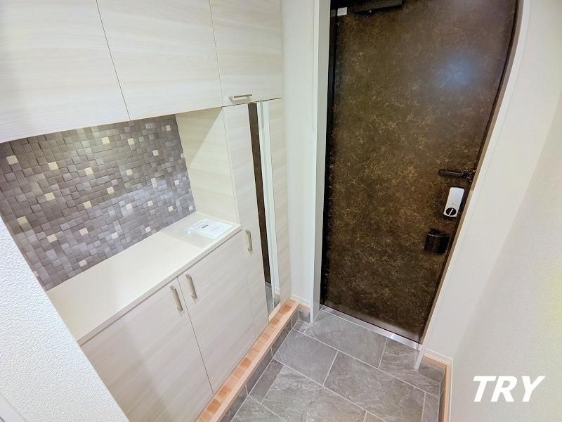 �y���ցz�@