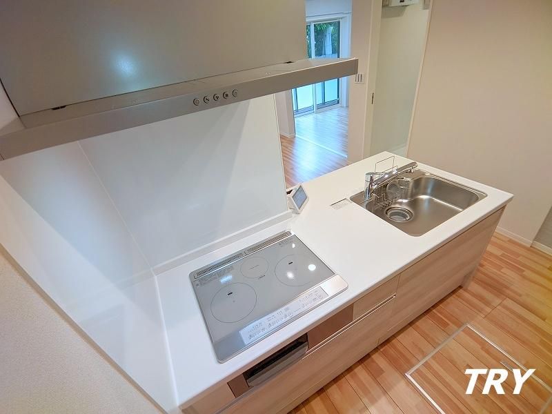 �y�L�b�`���z�@