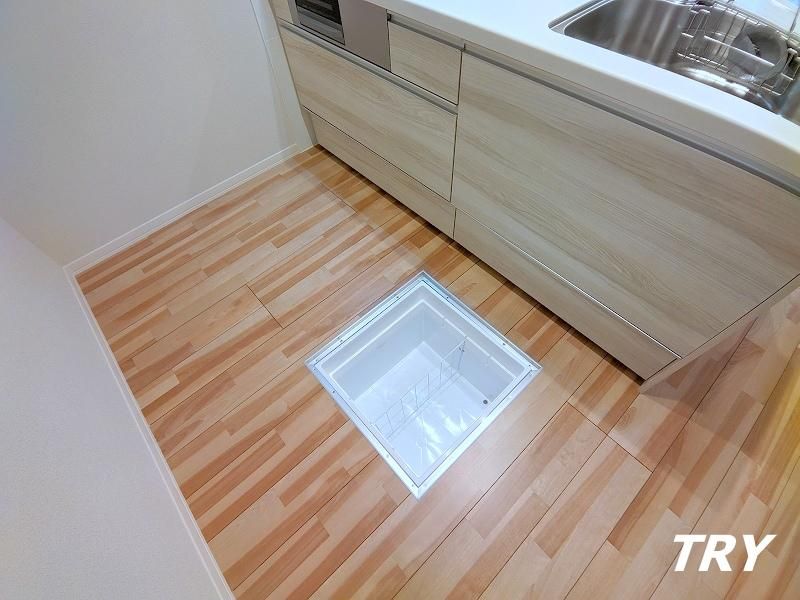 �y���[�z�@