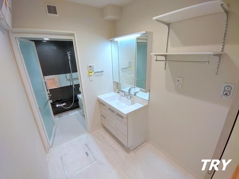 �y���ʏ��z�@