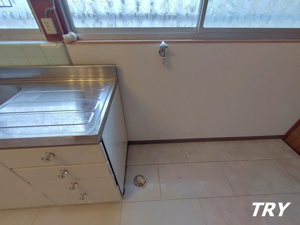 �y���̑��ݔ��z�@