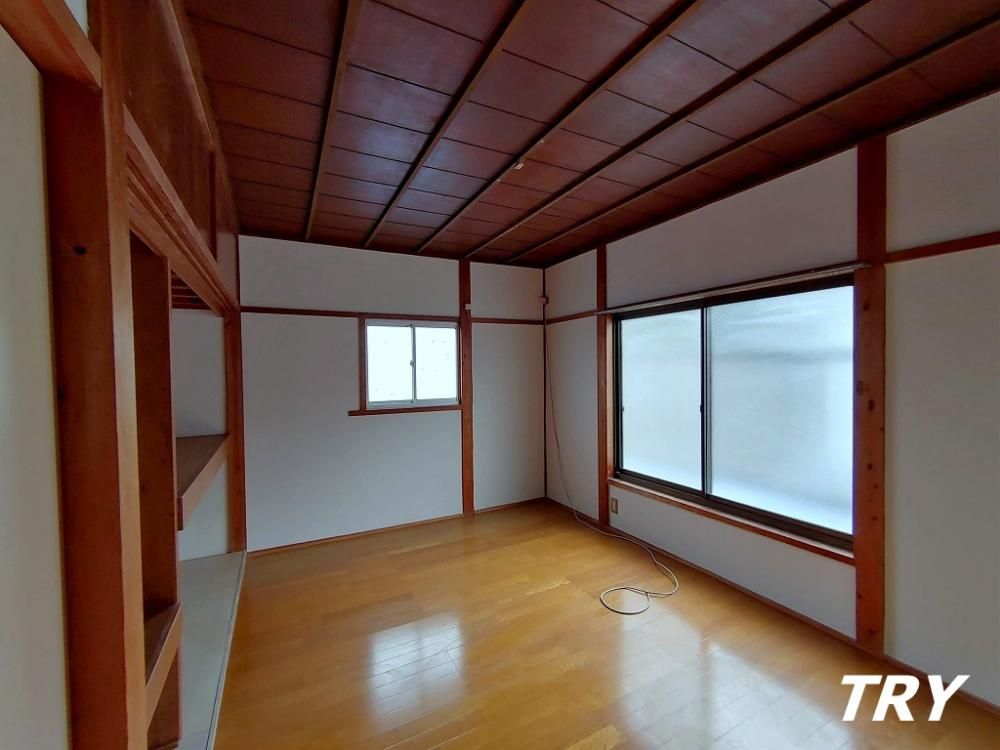 �y�Q���z�@