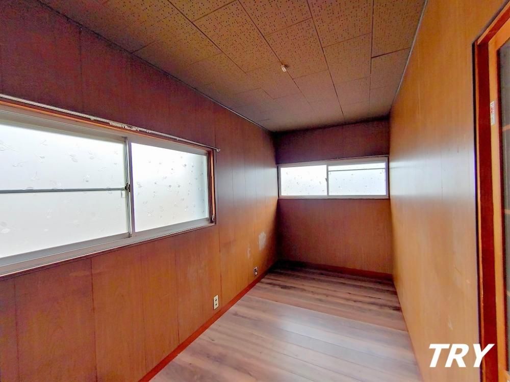 �y���[�z�@