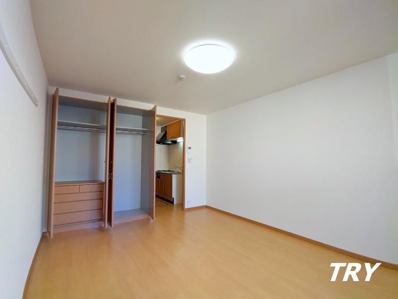 �y�Q���z�@