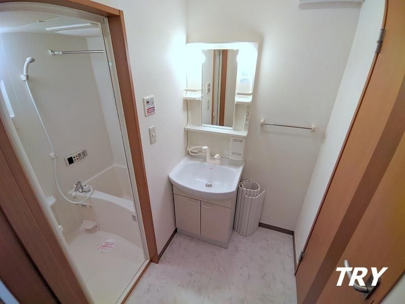 �y���ʏ��z�@