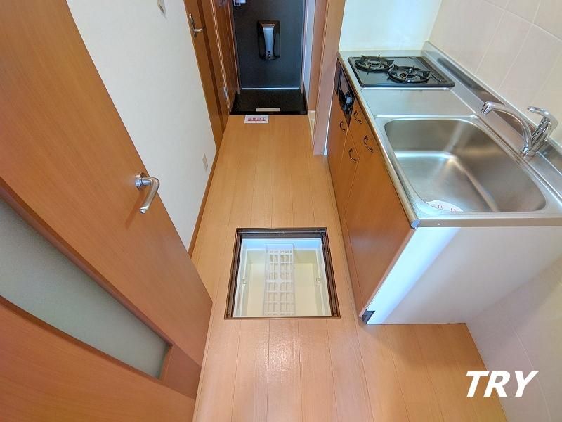 �y���[�z�@