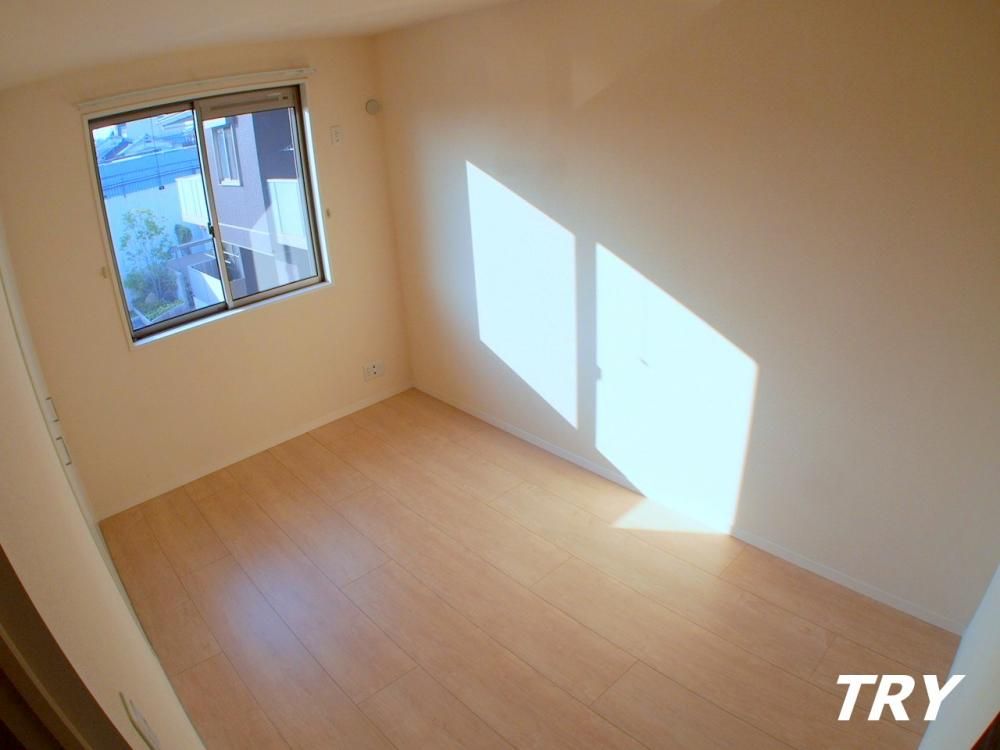 �y�Q���z�@