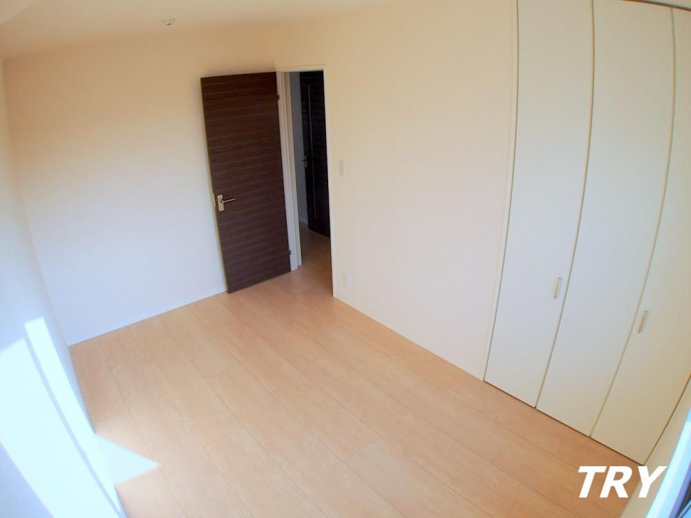 �y�Q���z�@