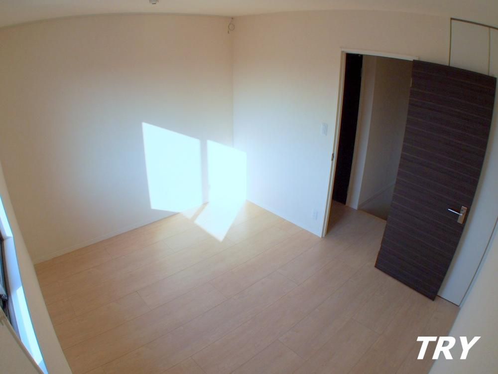 �y�Q���z�@