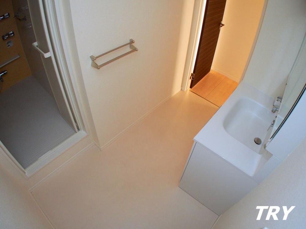 �y���ʏ��z�@