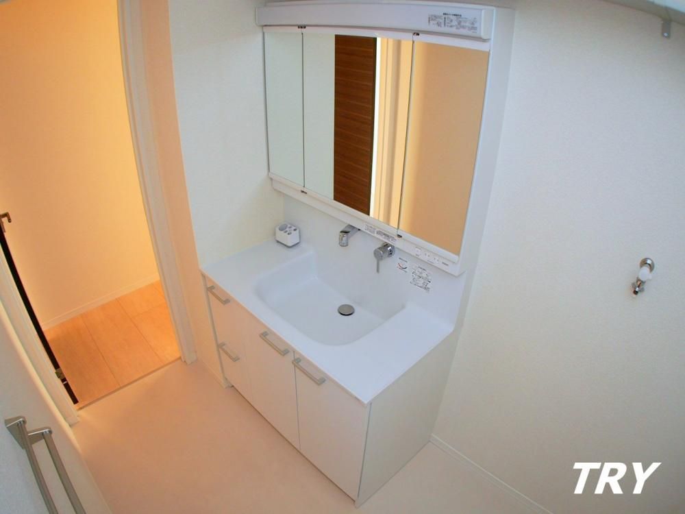 �y���ʏ��z�@