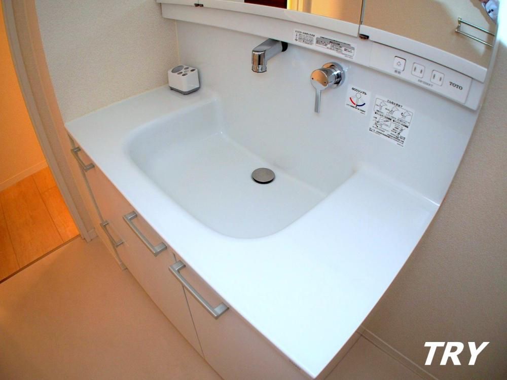 �y���ʏ��z�@