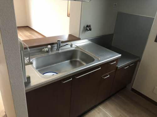 �y�L�b�`���z�@